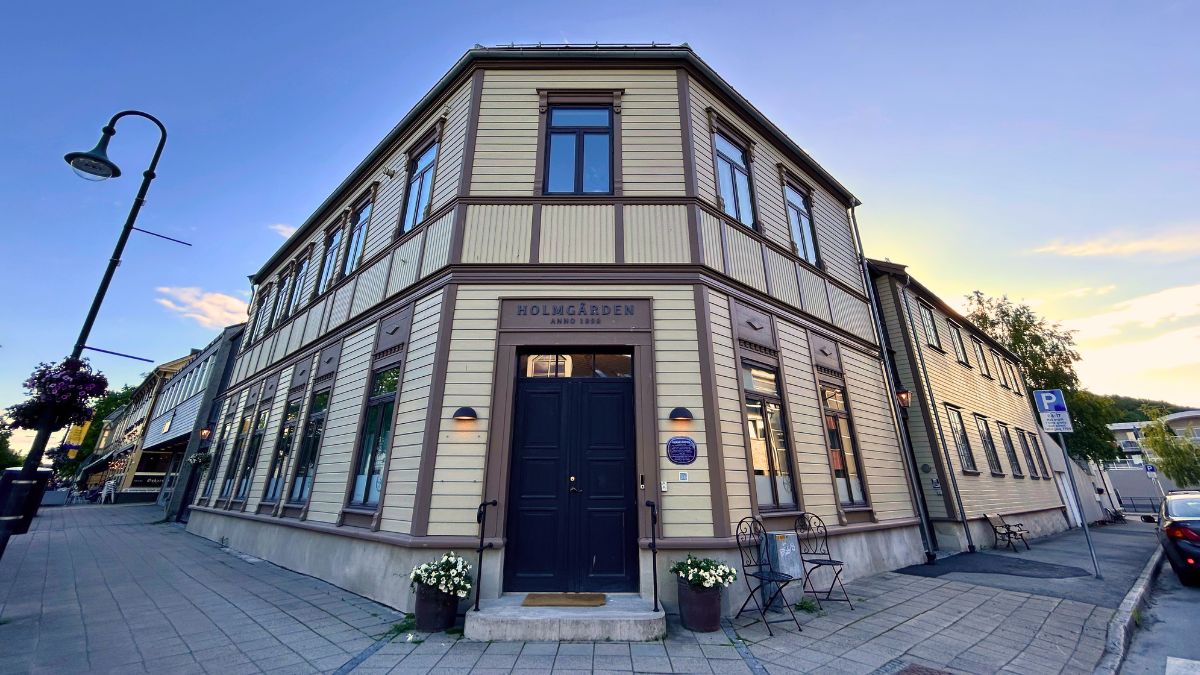Bilde av Holmgården